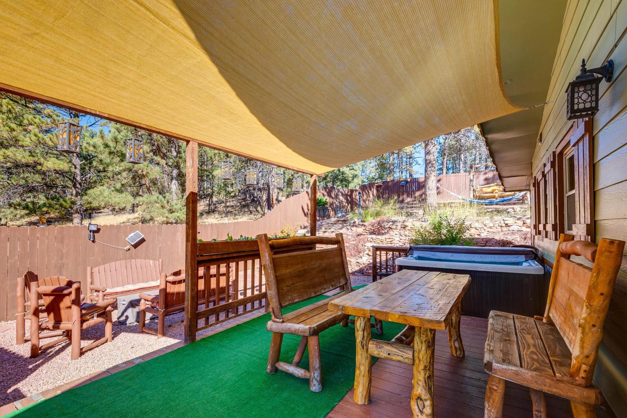 Peaceful Getaway With Private Hot Tub And Mtn Views! Vila Woodland Park Exterior foto